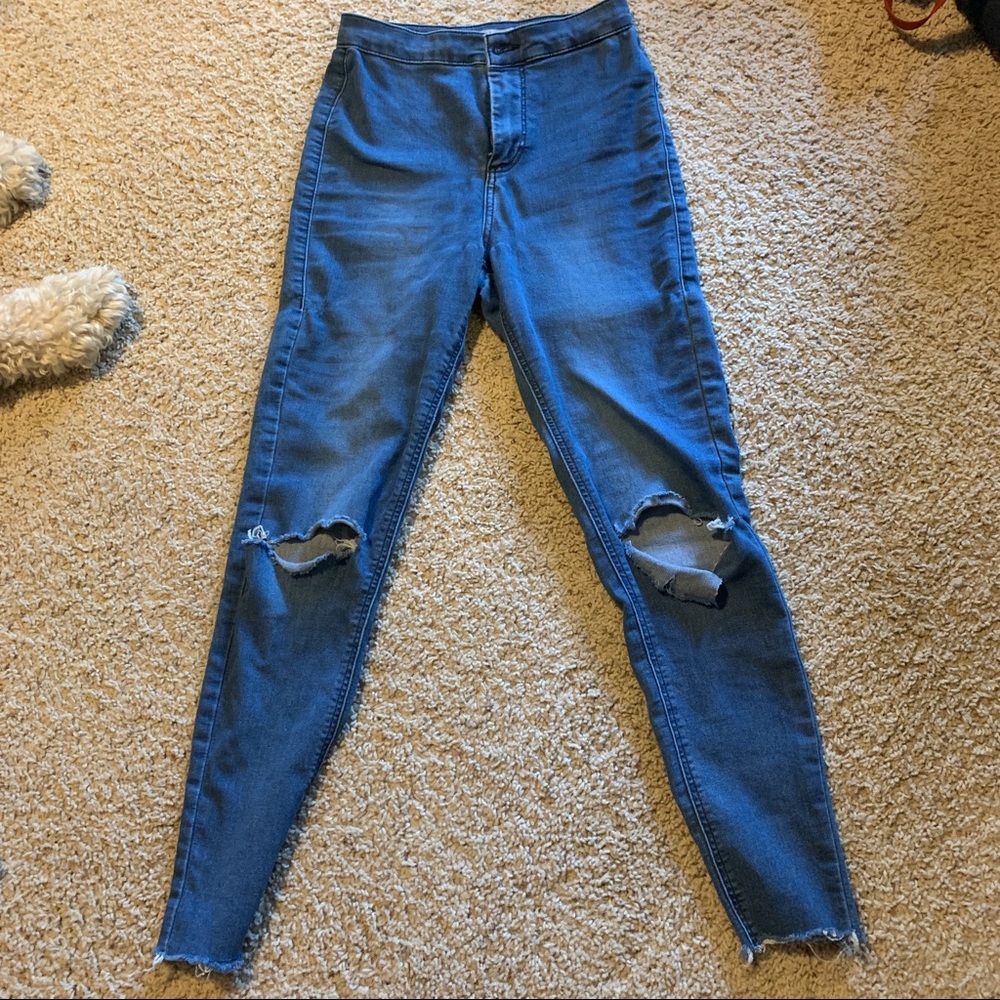 TOPSHOP high waisted ripped jeans